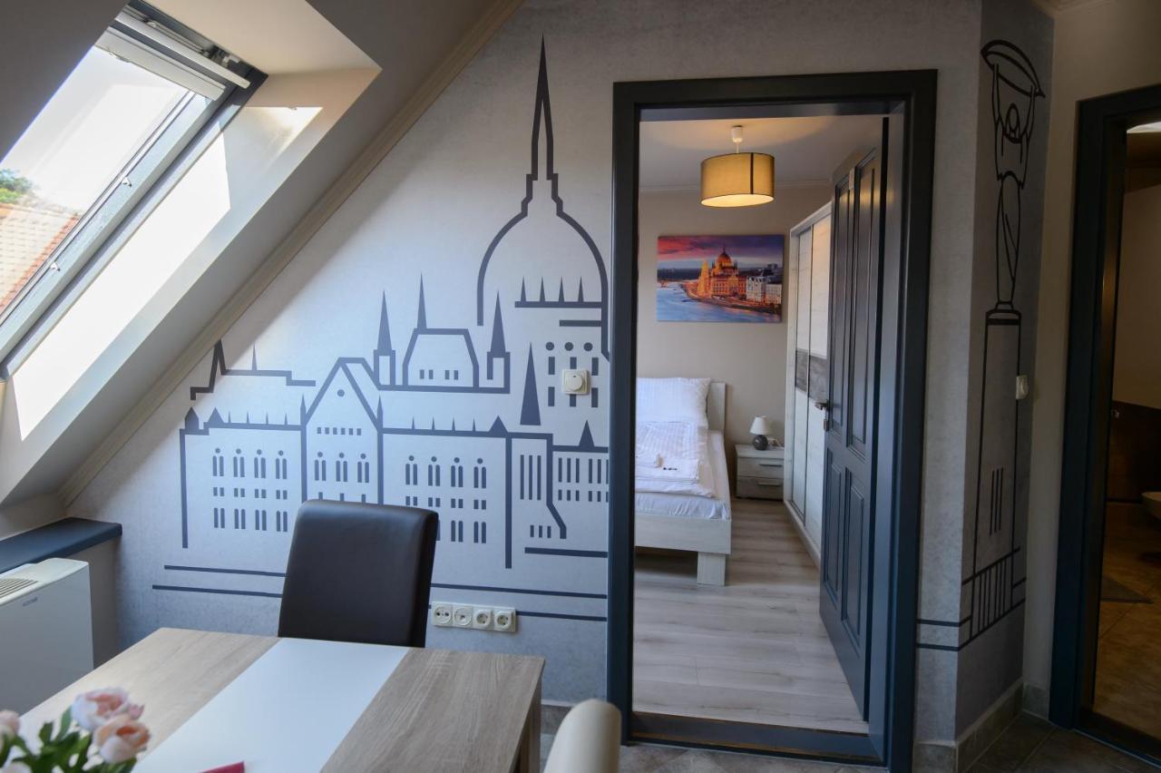Hr Apartmanhaz เอ็กเกอร์ ภายนอก รูปภาพ